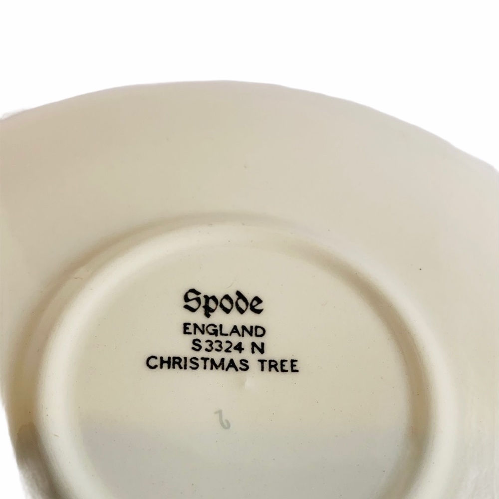 Set of 4 Spode Christmas Tree Saucer & Mugs - Picture 5 of 11